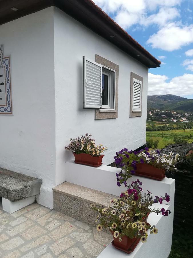 A Tasca Vila Real Exterior foto